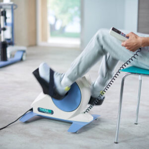 thera-trainer_mood_therapy-room_mobi_leg-training