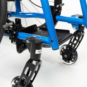 Poggiapiedi posizionabile in modo variabile