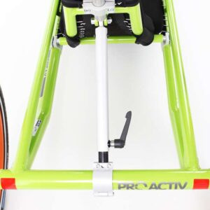 Lo schienale ha un'inclinazione regolabile