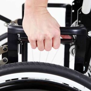 Leva del meccanismo di sblocco azionata