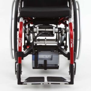 Poggiapiedi separato con parte anteriore del telaio orientabile