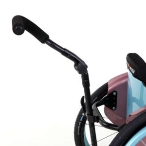 Maniglia di spinta centrale in alluminio con area di impugnatura pieghevole