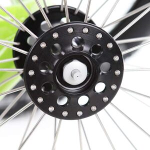 Ruota rimovibile tramite l'asse flottante