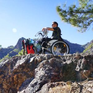 Bicicletta adattiva NJ1 in combinazione con la TRAVELER