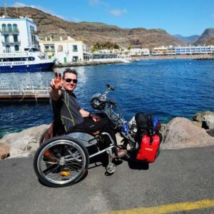 Bicicletta adattiva NJ1 in combinazione con la TRAVELER