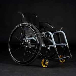 SPEEDY 4teen con schienale regolabile nell'inclinazione in 7 posizioni