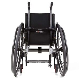 SPEEDY 4teen con schienale regolabile nell'inclinazione in 7 posizioni e maniglie di spinta di sicurezza arretrate