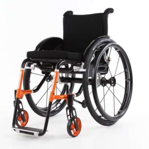 SPEEDY 4you Ergo con schienale adattabile (sistema di cinghie) e freno di stazionamento integrale così come pronunciato incasso del telaio