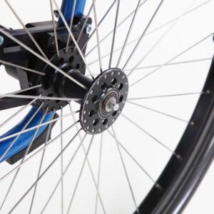 Ruota motrice rimovibile tramite l'asse flottante