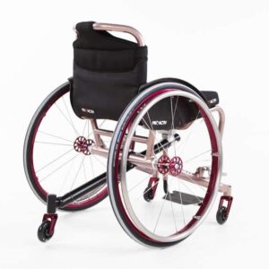 SPEEDY F2 con supporto antiribaltamento centrale adattato