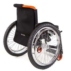 SPEEDY F2 con pneumatici off-road e prolungamento dell'interasse saldato fisso