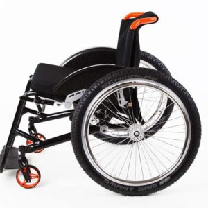 SPEEDY F2 con pneumatici off-road e prolungamento dell'interasse saldato fisso