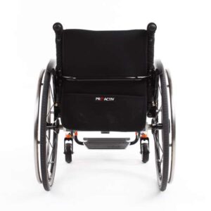 SPEEDY F2 con schienale regolabile nell'inclinazione in 7 posizioni e freno di stazionamento integrale