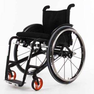 SPEEDY F2 con schienale adattabile (sistema di cinghie)