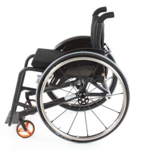 SPEEDY F2 con schienale adattabile (sistema di cinghie)