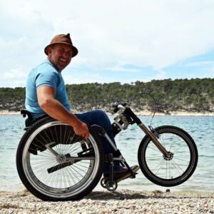 SPEEDY F3 con pneumatici off-road e attuatore di sterzo FREEWAY