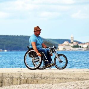 SPEEDY F3 con pneumatici off-road e attuatore di sterzo FREEWAY