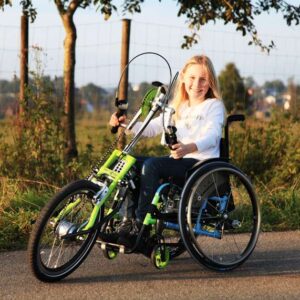 Bicicletta adattiva SPIKE in combinazione con Buddy 4you