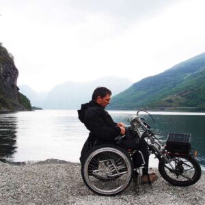 Bicicletta adattiva SPIKE in combinazione con la TRAVELER