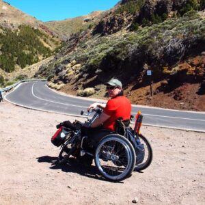 Bicicletta adattiva SPIKE in combinazione con la TRAVELER