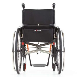 TRAVELER con schienale regolabile nell'inclinazione in 7 posizioni e ribaltabile