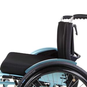 Schienale adattabile con imbottitura (sistema di cinghie)