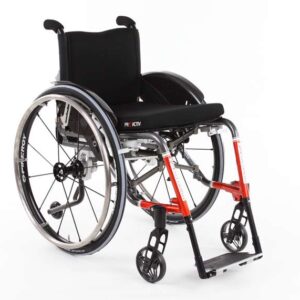 TRAVELER 4all Ergo con schienale regolabile nell'inclinazione in 7 posizioni e ribaltabile