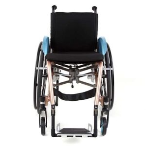 TRAVELER 4all Ergo con schienale regolabile nell'inclinazione in 7 posizioni e ribaltabile