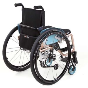 TRAVELER 4all Ergo con schienale regolabile nell'inclinazione in 7 posizioni e ribaltabile