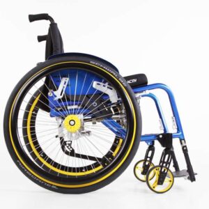 TRAVELER 4all Ergo con schienale regolabile nell'inclinazione in 7 posizioni e ribaltabile