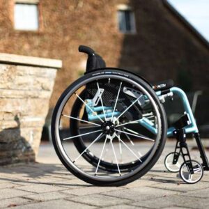 TRAVELER 4you Ergo con schienale regolabile nell'inclinazione in 7 posizioni e ribaltabile