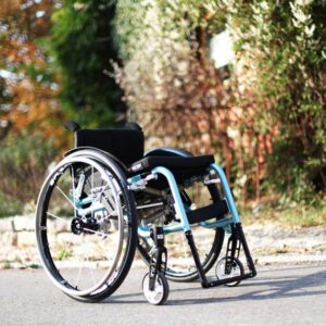 TRAVELER 4you Ergo con schienale regolabile nell'inclinazione in 7 posizioni e ribaltabile